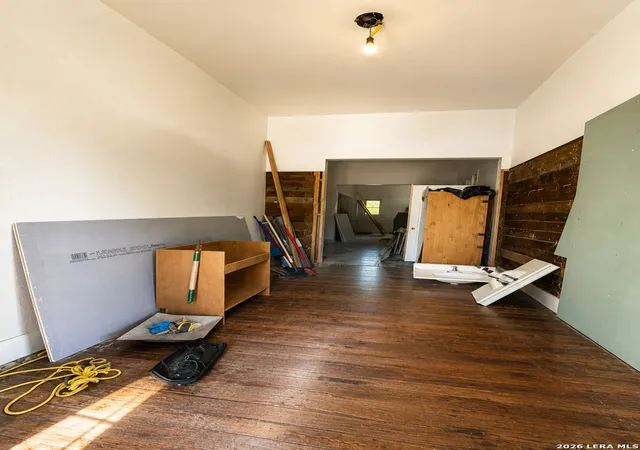 Photo 2 of Sale Pending at 147 Klein St, San Antonio, TX 78204 | MLS# 2007520 | Listing updated on 2026-08-31
