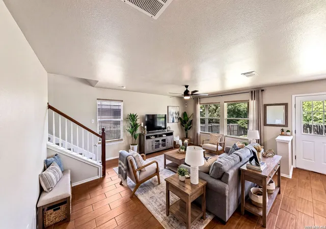 3rd image of 10339 Tiger Paw, San Antonio, TX 78251 | MLS# 2007532