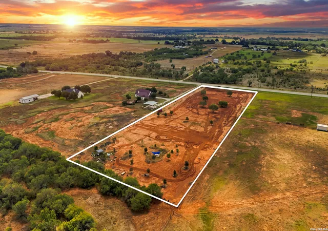 3rd image of 3046 State Hwy 97W, Floresville, TX 78114 | MLS# 2007536