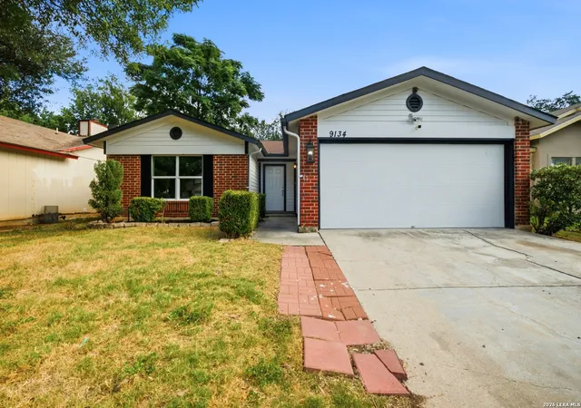 2nd image of 9134 Tree Vlg, San Antonio, TX 78250 | MLS# 2007544