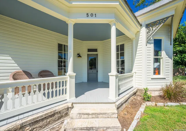 2nd image of 501 W San Antonio St, Fredericksburg, TX 78624 | MLS# 2007577