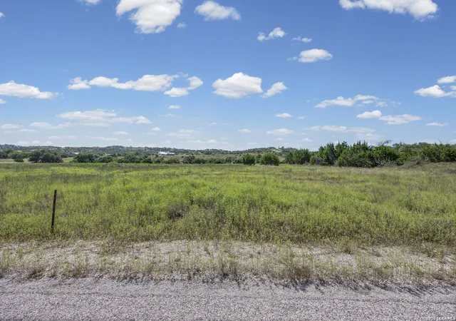 2nd image of 1495 Majestic Hills Dr, Blanco, TX 78606 | MLS# 2007580