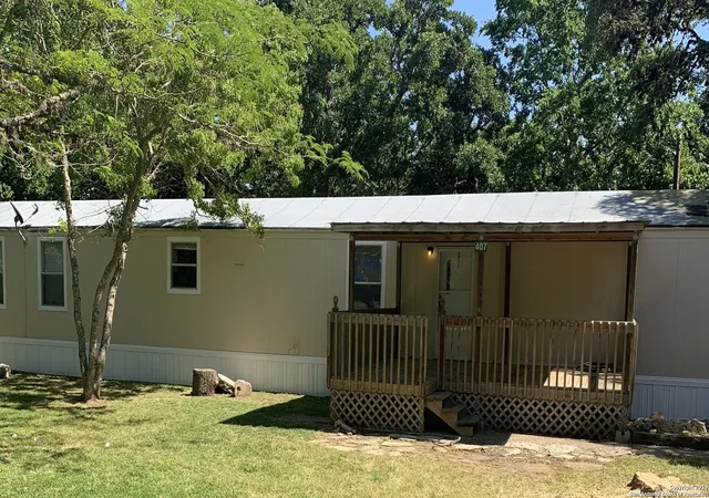 1st image of 407 July Ln, Boerne, TX 78006 | MLS# 2007597