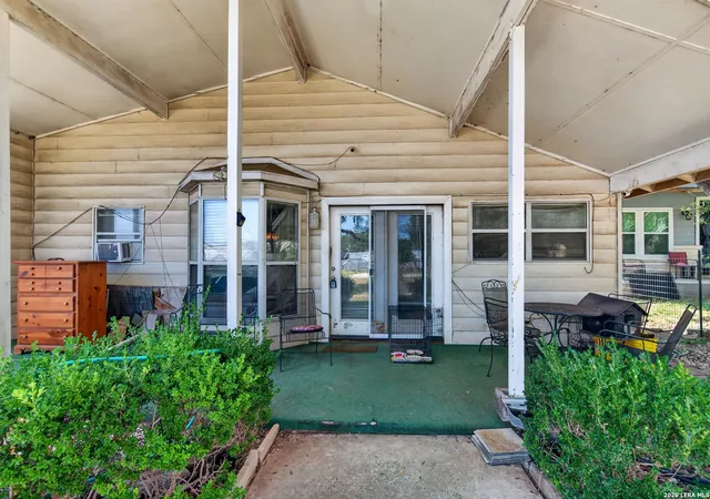 Photo 3 of Single family home for sale at 664 Apollo, Canyon Lake, TX 78133 | MLS# 2007600 | Listing updated on 2026-08-27