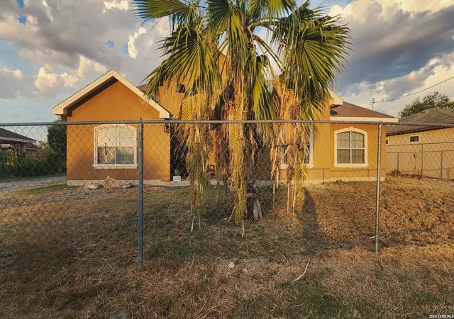 Photo 1 of Single family home for sale at 3038 Alamo St, Eagle Pass, TX 78852 | MLS# 2007605 | Listing updated on 2026-08-22