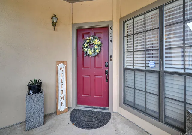 3rd image of 11839 Parliament St #924, San Antonio, TX 78216 | MLS# 2007625