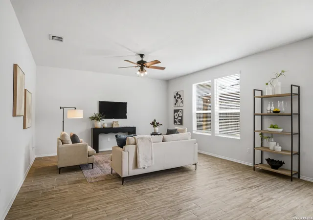 Photo 4 of Single family home for sale at 334 Kotara Canyon, San Antonio, TX 78260 | MLS# 2007637 | Listing updated on 2026-09-15