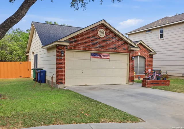 Photo 3 of Single family home for sale at 13651 Bridgeview, San Antonio, TX 78247 | MLS# 2007651 | Listing updated on 2026-09-16