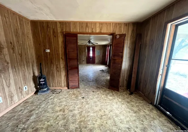 Photo 3 of Single family home for sale at 465 Peach St, Leming, TX 78050 | MLS# 2007696 | Listing updated on 2026-08-21