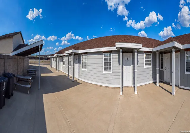 Photo 2 of Multi family home for sale at 2872 Memorial Jr High Dr, Eagle Pass, TX 78852 | MLS# 2007703 | Listing updated on 2026-08-22