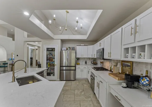 Photo 3 of Single family home for sale at 18803 Cierra Sur, San Antonio, TX 78258 | MLS# 2007727 | Listing updated on 2026-09-17