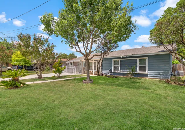 Photo 2 of Single family home for sale at 1603 Arroya Vista, San Antonio, TX 78213 | MLS# 2007736 | Listing updated on 2026-09-17
