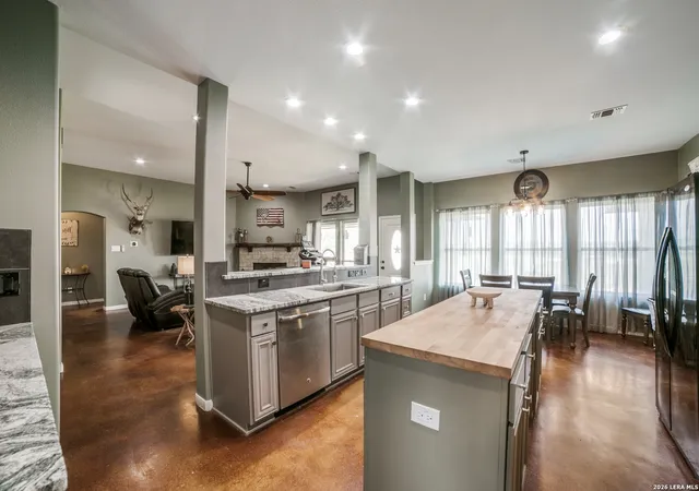 23rd image of 2259 County Road 325, Sabinal, TX 78881 | MLS# 2007749