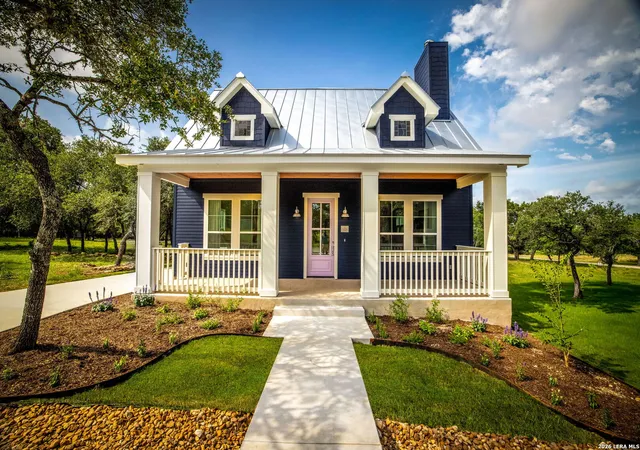 1st image of 1005 12th St, Blanco, TX 78606 | MLS# 2007765