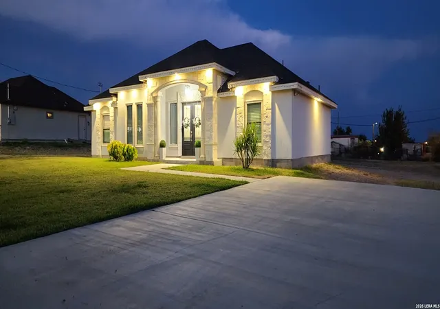 Photo 2 of Single family home for sale at 658 Fm 2030, Eagle Pass, TX 78852 | MLS# 2007772 | Listing updated on 2026-08-23