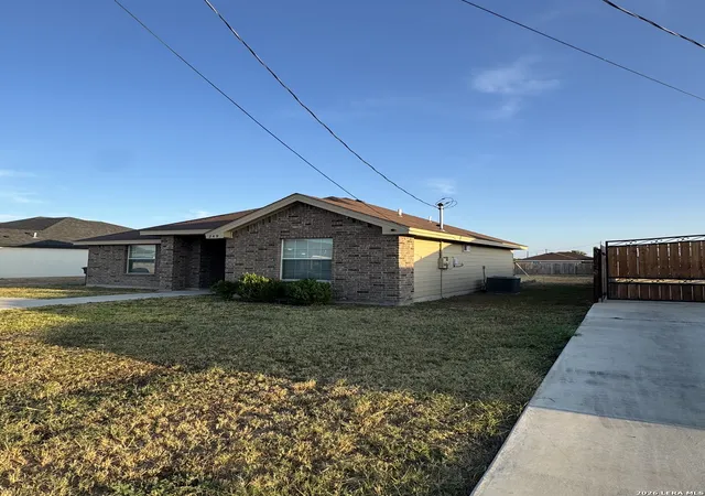 Photo 3 of Sale Pending at 249 Violeta Dr, Eagle Pass, TX 78852 | MLS# 2007773 | Listing updated on 2026-08-19