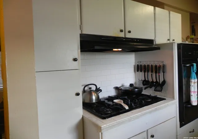 Photo 3 of Sale Pending at 134 Dumont Dr, San Antonio, TX 78227 | MLS# 2007774 | Listing updated on 2026-08-31