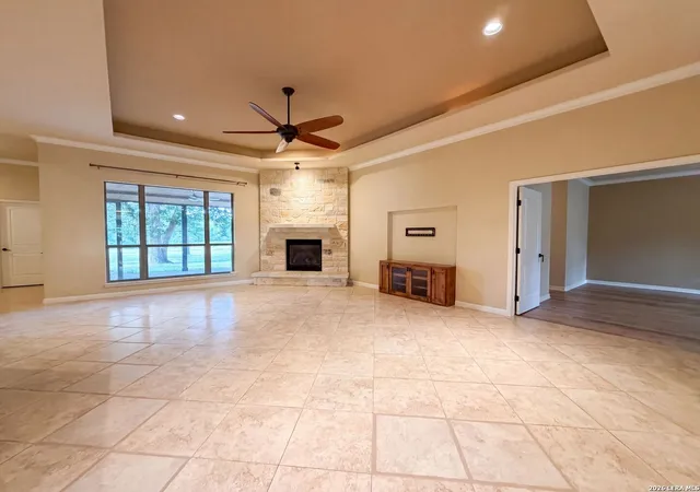 Photo 3 of Single family home for sale at 197 Vintage Ranch Cir, La Vernia, TX 78121 | MLS# 2007803 | Listing updated on 2026-09-29