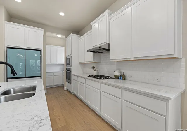Photo 4 of Single family home for sale at 25038 Las Pilas, San Antonio, TX 78261 | MLS# 2007864 | Listing updated on 2026-09-22