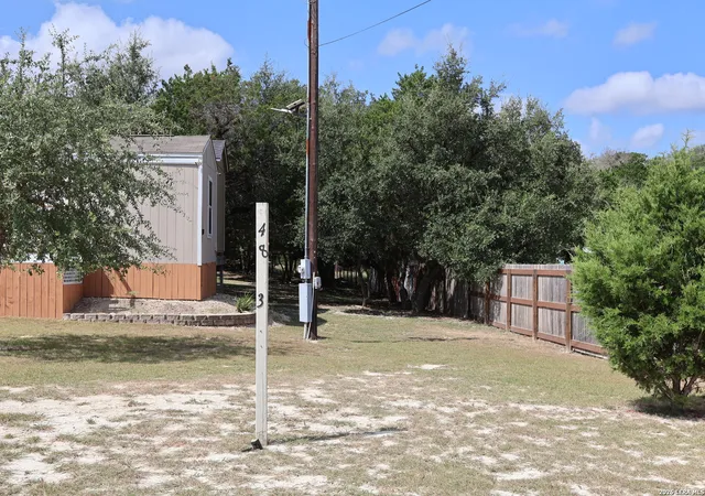 2nd image of 483 Wright Dr, Bandera, TX 78003 | MLS# 2007887