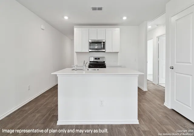 4th image of 4302 Common Sage, Von Ormy, TX 78073 | MLS# 2007888