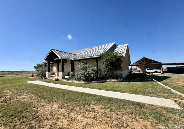2nd image of 16489 Fm 472, Devine, TX 78016 | MLS# 2007903