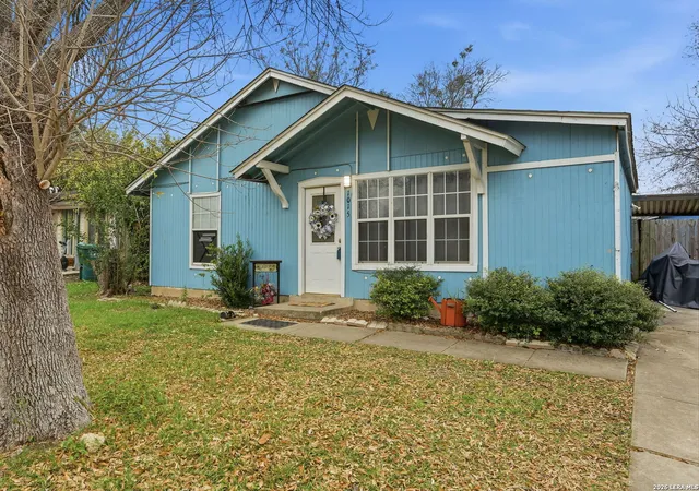 1st image of 1015 Cibolo Trl, Universal City, TX 78148 | MLS# 2007908