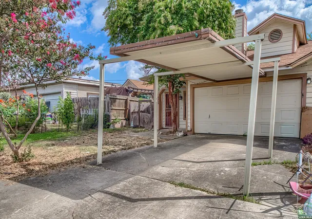 Photo 1 of Single family home for sale at 8412 Dixon Ridge #80, San Antonio, TX 78239 | MLS# 2007924 | Listing updated on 2026-08-23
