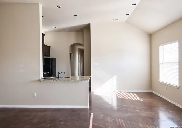 4th image of 2617 - 2619 Pahmeyer Rd, New Braunfels, TX 78130 | MLS# 2007946
