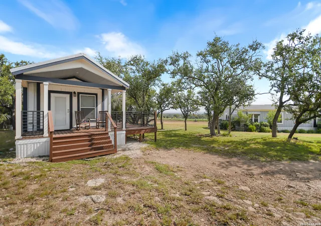 4th image of 22 Cravey Rd, Boerne, TX 78006 | MLS# 2007949