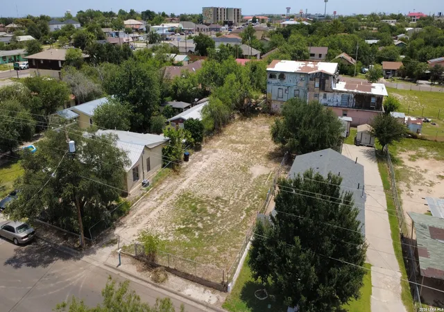 Photo 2 of Land for sale at 246 N Comal St, Eagle Pass, TX 78852 | MLS# 2007961 | Listing updated on 2026-08-23