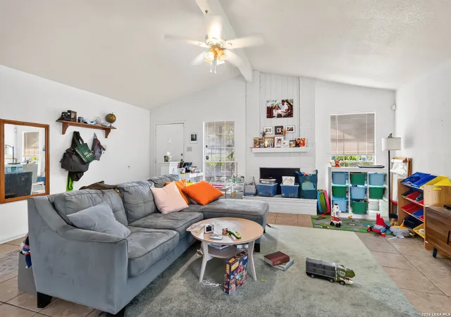 3rd image of 12223 Ridge Ct, San Antonio, TX 78247 | MLS# 2007962