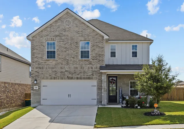 Photo 2 of Single family home for sale at 9306 Crestway Rd, Converse, TX 78109 | MLS# 2007993 | Listing updated on 2026-10-08