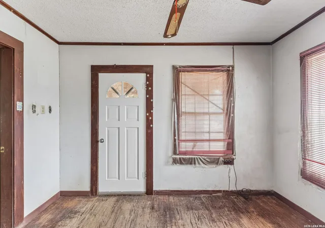 Photo 3 of Sale Pending at 149 S Woodlawn St, Pearsall, TX 78061 | MLS# 2007995 | Listing updated on 2026-09-09