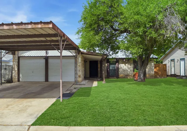 Photo 2 of Sale Pending at 5918 Patrick Henry St, San Antonio, TX 78233 | MLS# 2008002 | Listing updated on 2026-09-10