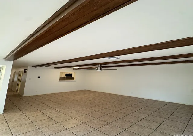 5th image of 11303 Vance Jackson Rd #H2, San Antonio, TX 78230 | MLS# 2008004