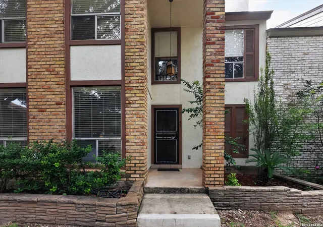 2nd image of 11303 Vance Jackson Rd #B3, San Antonio, TX 78230 | MLS# 2008024