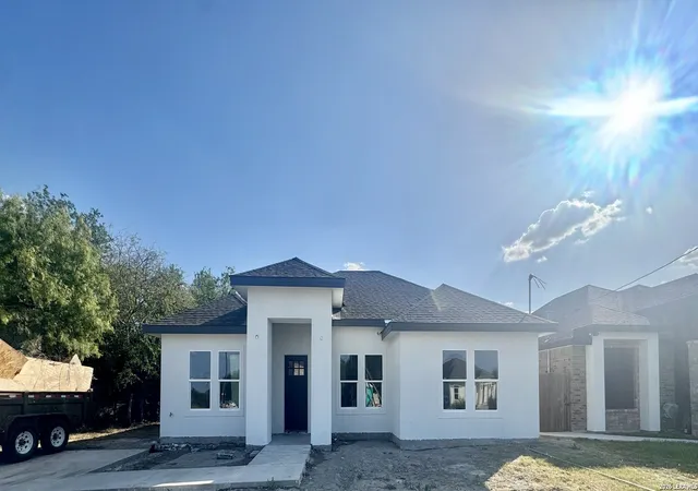 Photo 1 of Single family home for sale at 192 Richard Lane, Eagle Pass, TX 78852 | MLS# 2008032 | Listing updated on 2026-08-23
