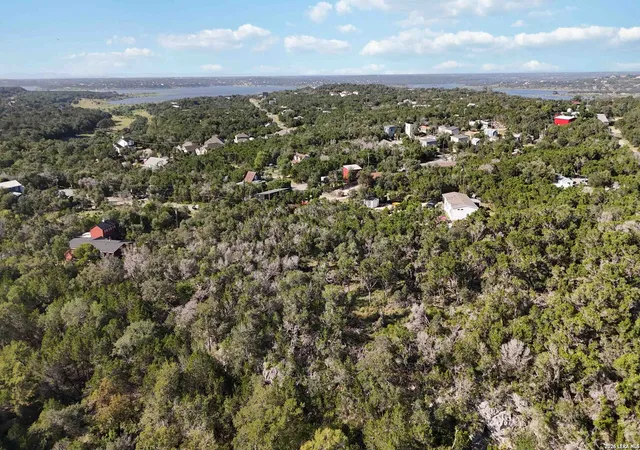 Photo 16 of Sale Pending at 2511 Fuller Dr, Canyon Lake, TX 78133 | MLS# 2008073 | Listing updated on 2026-09-11