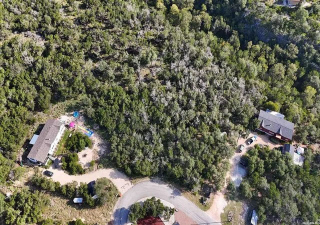 Photo 2 of Sale Pending at 2511 Fuller Dr, Canyon Lake, TX 78133 | MLS# 2008073 | Listing updated on 2026-09-11