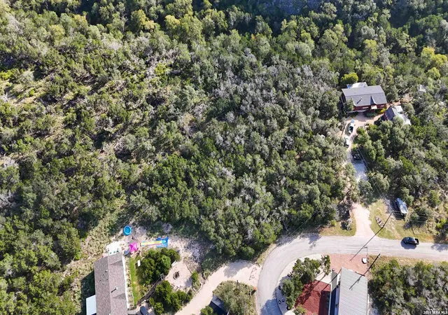 Photo 3 of Sale Pending at 2511 Fuller Dr, Canyon Lake, TX 78133 | MLS# 2008073 | Listing updated on 2026-09-11