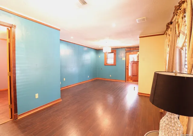 5th image of 22608 Crossbow, Von Ormy, TX 78073 | MLS# 2008082
