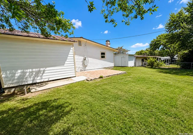 20th image of 418 Redcliff Dr, San Antonio, TX 78216 | MLS# 2008092