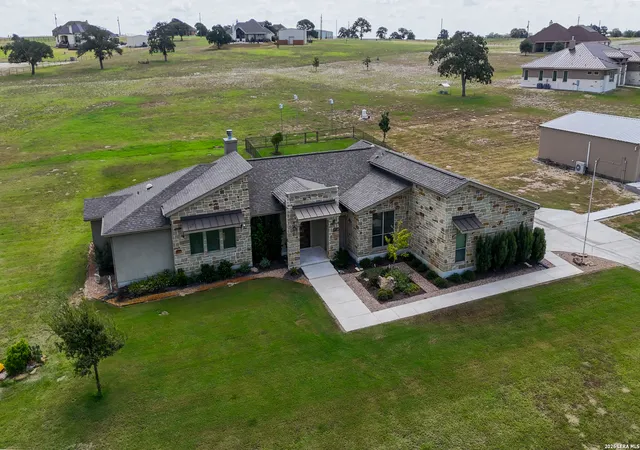 Single family home for sale at 263 Triple R Dr, La Vernia, TX 78121 | MLS# 2008093
