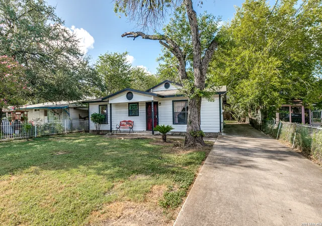 Photo 2 of Single family home for sale at 3938 Motes Dr, San Antonio, TX 78237 | MLS# 2008100 | Listing updated on 2026-09-11