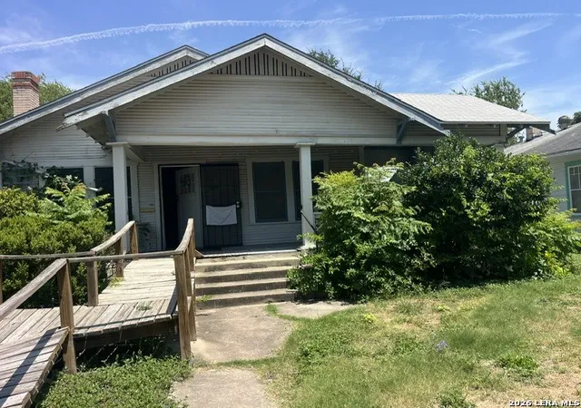 Photo 1 of Sale Pending at 711 Kayton, San Antonio, TX 78210 | MLS# 2008106 | Listing updated on 2026-09-15