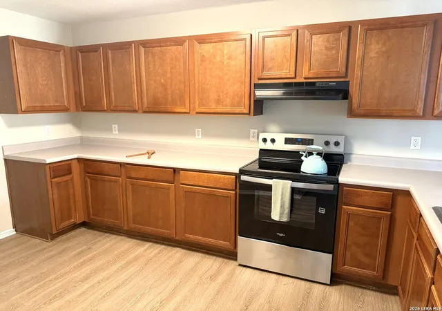 4th image of 608 Roosevelt Dr, Seguin, TX 78155 | MLS# 2008113