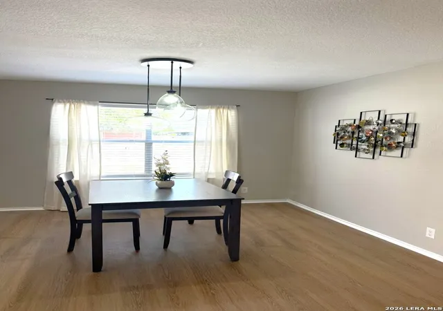5th image of 608 Roosevelt Dr, Seguin, TX 78155 | MLS# 2008113