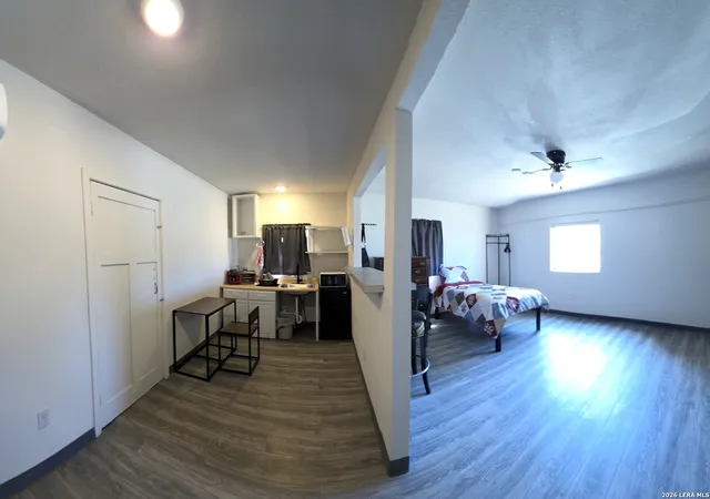 Photo 4 of Multi family home for sale at 1211 Gladstone, San Antonio, TX 78225 | MLS# 2008131 | Listing updated on 2026-08-24