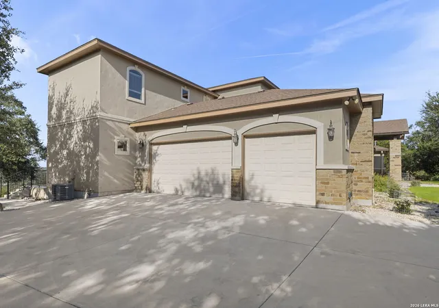 3rd image of 8 Braeburn Ct, Bulverde, TX 78163 | MLS# 2008135
